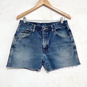 Wrangler Vintage Cut Off Denim Shorts High Rise Blue Jean Shorts Women M 30